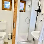 Szarszo With 3 And Private Beach, Private Parking * Balatonszarszo