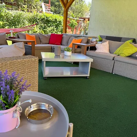 Szarszo With 3 And Private Beach, Private Parking Vakantiehuis Balatonszarszo