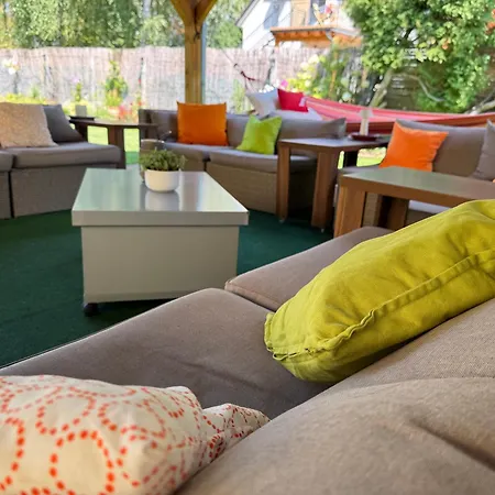 Szarszo With 3 And Private Beach, Private Parking Vakantiehuis